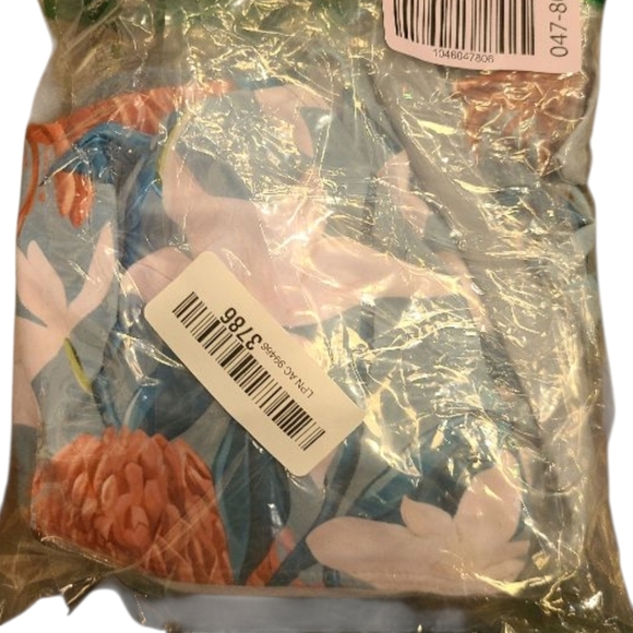 IDOPIP -Medium Floral Bikini Set with Sarong - Picture 4 of 9